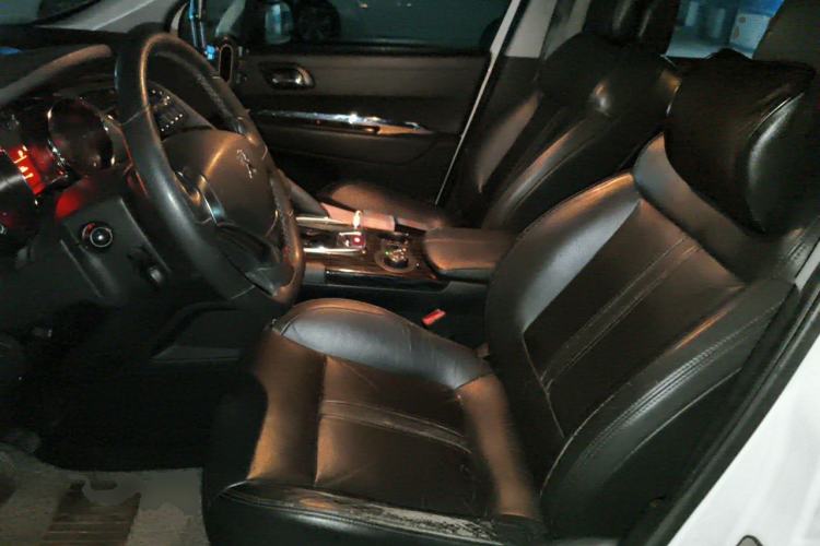 Used Peugeot 3008 2013 1.6THP Automatic Prestige Edition Driver Seat