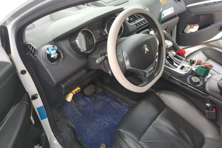 Used Peugeot 3008 2013 1.6THP Automatic Prestige Edition Driver Seat
