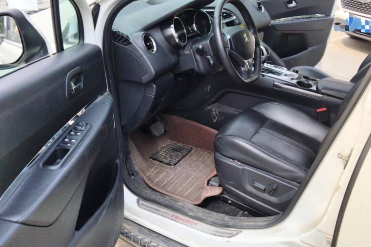 Used Peugeot 3008 2013 2.0L Automatic Trend Edition Driver Seat