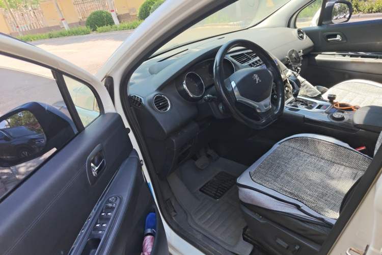 Used Peugeot 3008 2013 1.6THP Automatic Prestige Edition Driver Seat