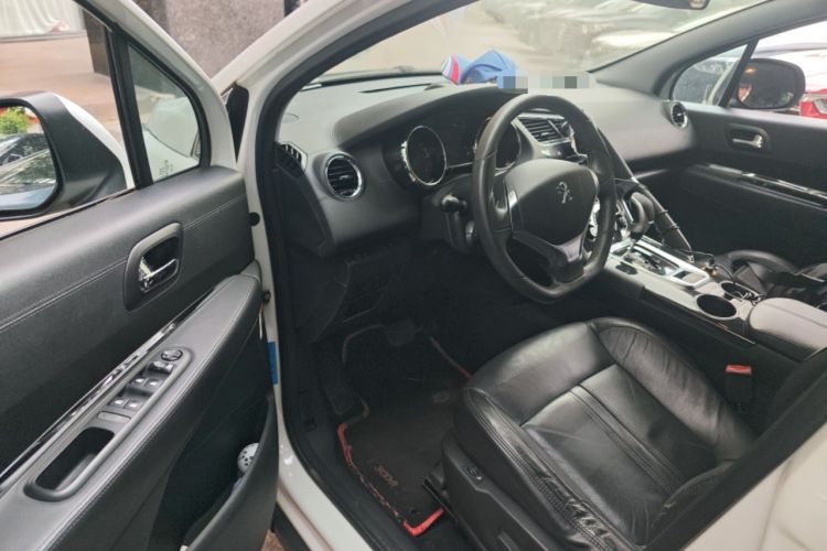 Used Peugeot 3008 2013 2.0L Automatic Trend Edition Driver Seat
