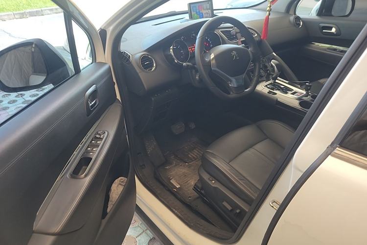 Used Peugeot 3008 2013 2.0L Automatic Trend Edition Driver Seat