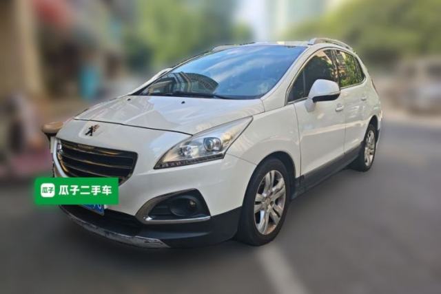 Ojetý Peugeot 3008 2013 2.0L Automatic Classic Edition