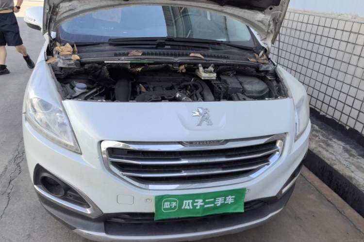 Used Peugeot 3008 2013 1.6THP Automatic Prestige Edition Engine Bay