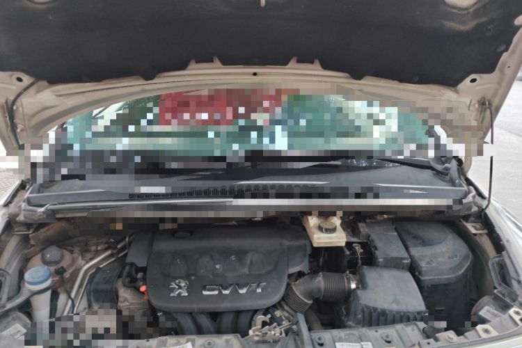 Used Peugeot 3008 2013 2.0L Automatic Classic Edition Engine Bay