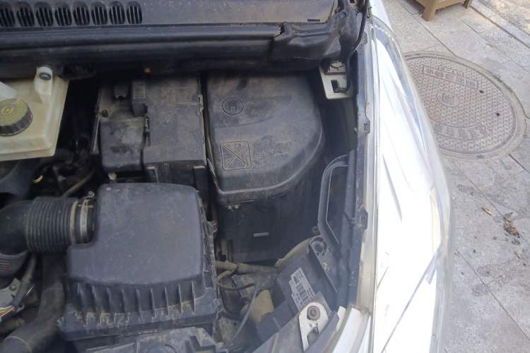 Used Peugeot 3008 2013 2.0L Automatic Trend Edition Engine Bay Left