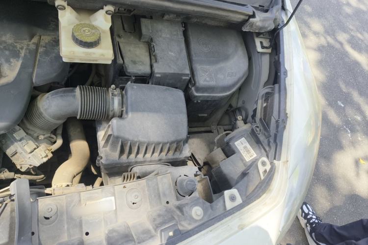 Used Peugeot 3008 2013 2.0L Automatic Trend Edition Engine Bay Left