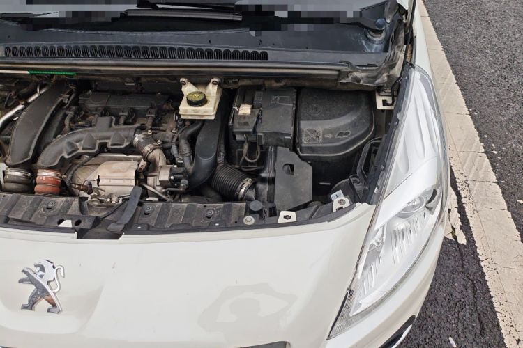 Used Peugeot 3008 2013 1.6THP Automatic Prestige Edition Engine Bay Left