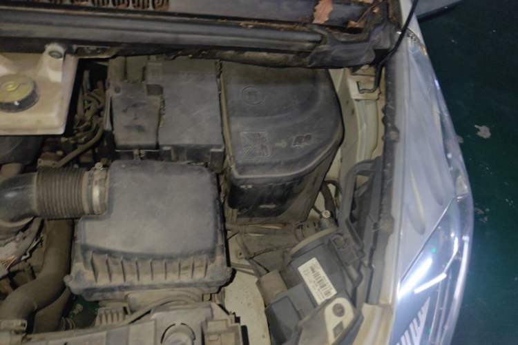 Used Peugeot 3008 2013 2.0L Automatic Trend Edition Engine Bay Left
