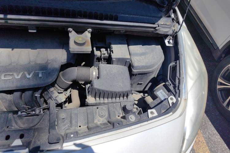 Used Peugeot 3008 2013 2.0L Automatic Trend Edition Engine Bay Left