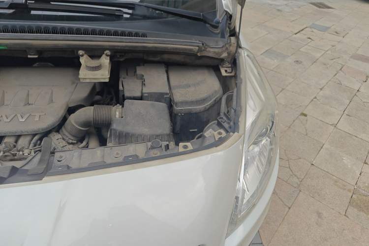 Used Peugeot 3008 2013 2.0L Automatic Trend Edition Engine Bay Left