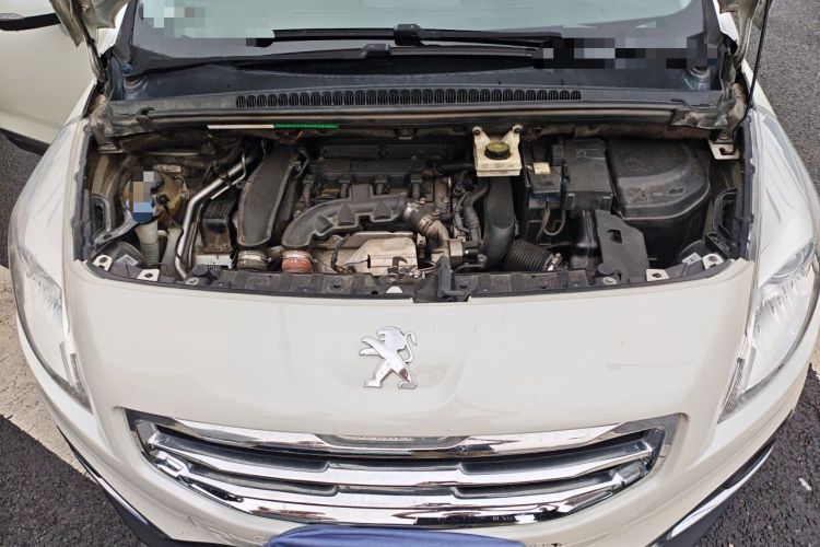 Used Peugeot 3008 2013 1.6THP Automatic Prestige Edition Engine Bay