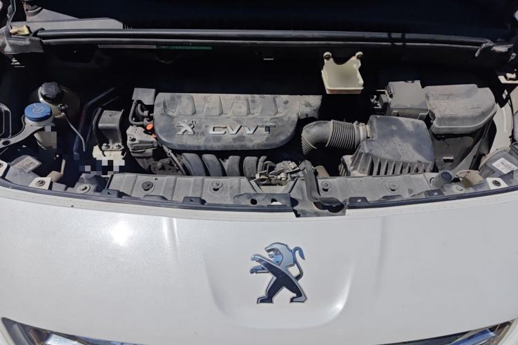 Used Peugeot 3008 2013 2.0L Automatic Classic Edition Engine Bay