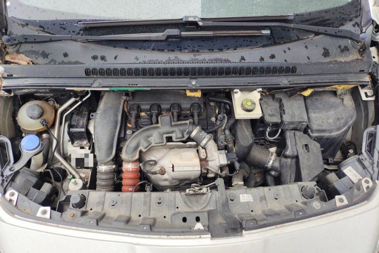 Used Peugeot 3008 2013 1.6THP Automatic Prestige Edition Engine Bay