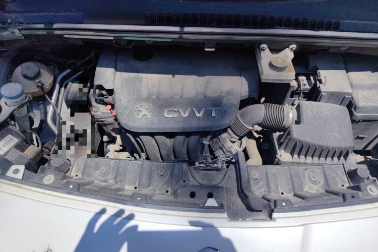 Used Peugeot 3008 2013 2.0L Automatic Trend Edition Engine Bay