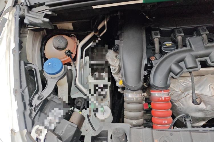 Used Peugeot 3008 2013 1.6THP Automatic Trend Edition Engine Bay Right
