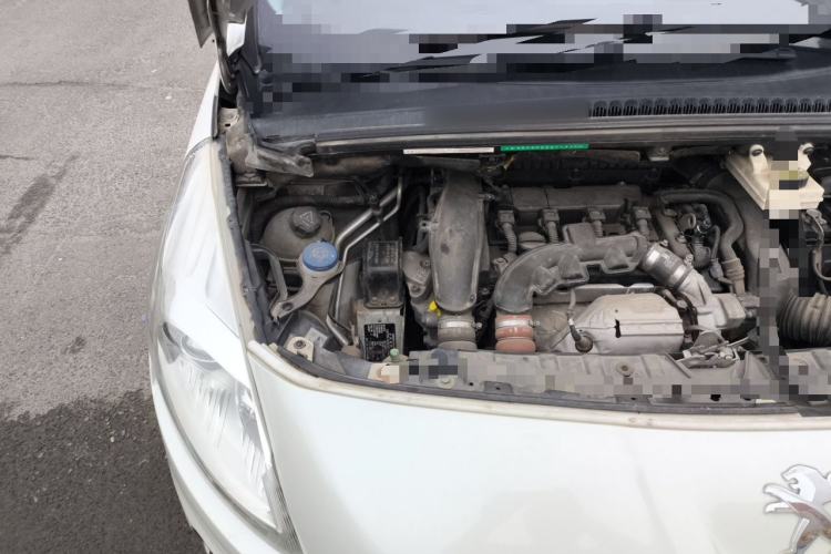 Used Peugeot 3008 2013 1.6THP Automatic Prestige Edition Engine Bay Right