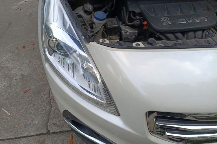 Used Peugeot 3008 2013 2.0L Automatic Trend Edition Engine Bay Right