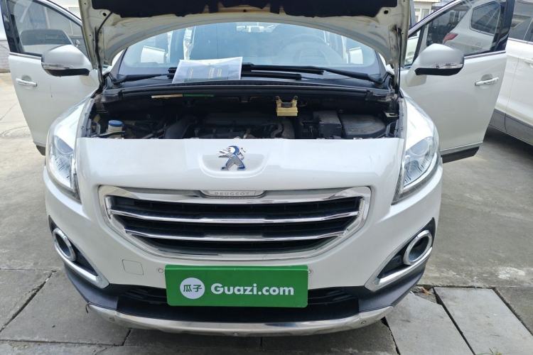 Used Peugeot 3008 2013 1.6THP Roland Garros Edition Engine Bay