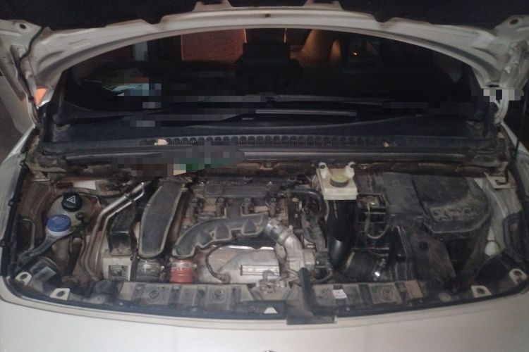 Used Peugeot 3008 2013 1.6THP Automatic Prestige Edition Engine Bay