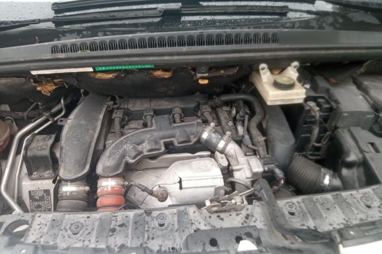 Used Peugeot 3008 2013 1.6THP Automatic Prestige Edition Engine Bay