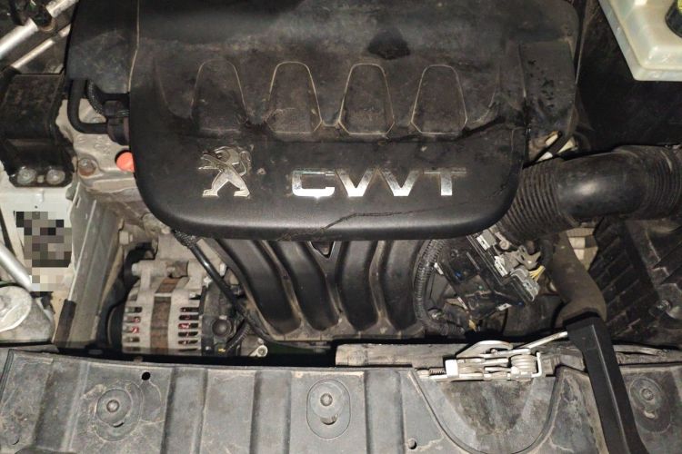Used Peugeot 3008 2013 2.0L Automatic Classic Edition Engine Bay