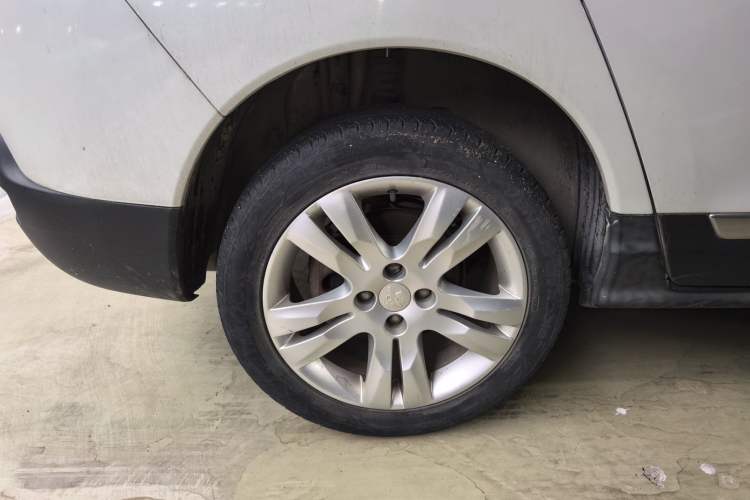 Used Peugeot 3008 2013 1.6THP Automatic Prestige Edition Exterior 8