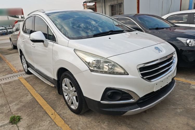 Used Peugeot 3008 2013 2.0L Automatic Trend Edition Front Right 45 Deg