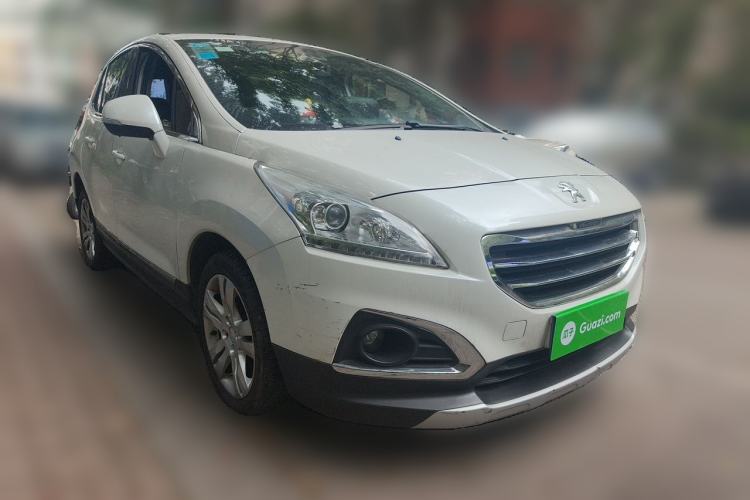 Used Peugeot 3008 2013 2.0L Automatic Classic Edition Front Right 45 Deg