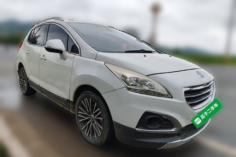 Used Peugeot 3008 2013 2.0L Automatic Trend Edition Front Right 45 Deg