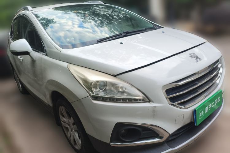 Used Peugeot 3008 2013 2.0L Automatic Trend Edition Front Right 45 Deg
