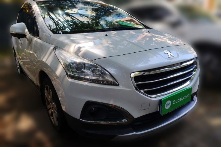 Used Peugeot 3008 2013 2.0L Automatic Trend Edition Front Right 45 Deg