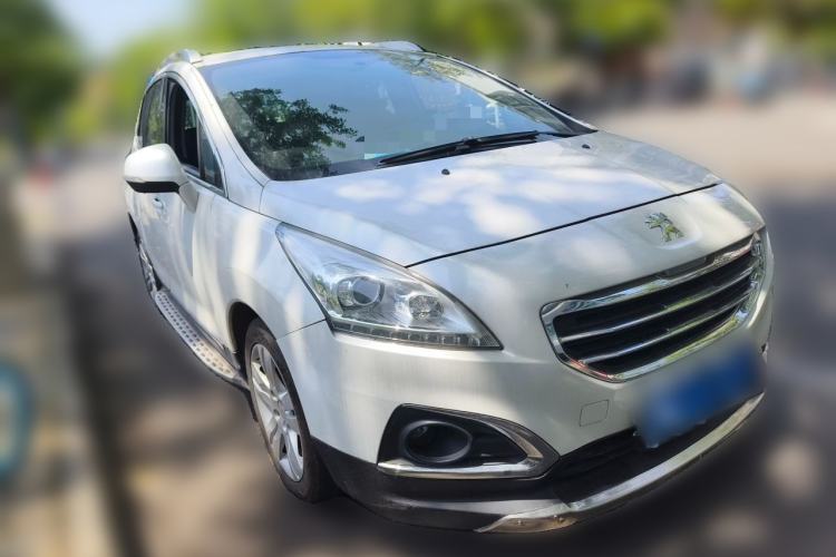 Used Peugeot 3008 2013 2.0L Automatic Trend Edition Front Right 45 Deg