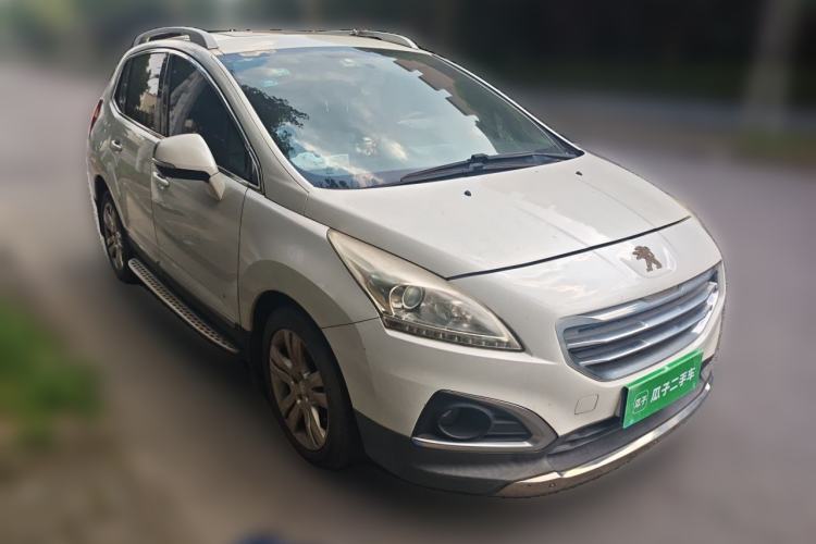 Used Peugeot 3008 2013 2.0L Automatic Trend Edition Front Right 45 Deg