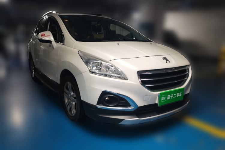 Used Peugeot 3008 2013 2.0L Automatic Trend Edition Front Right 45 Deg