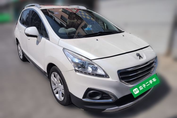 Used Peugeot 3008 2013 2.0L Automatic Trend Edition Front Right 45 Deg