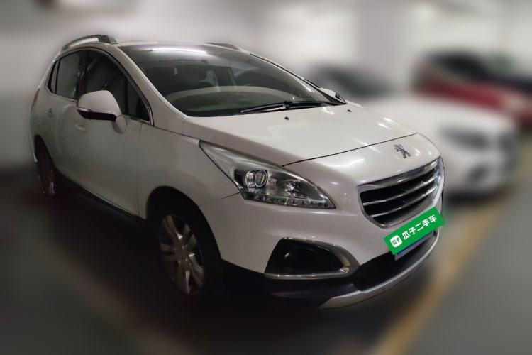 Used Peugeot 3008 2013 2.0L Automatic Trend Edition Front Right 45 Deg