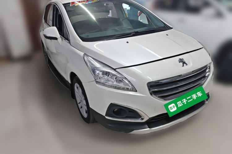 Used Peugeot 3008 2013 2.0L Automatic Classic Edition Front Right 45 Deg