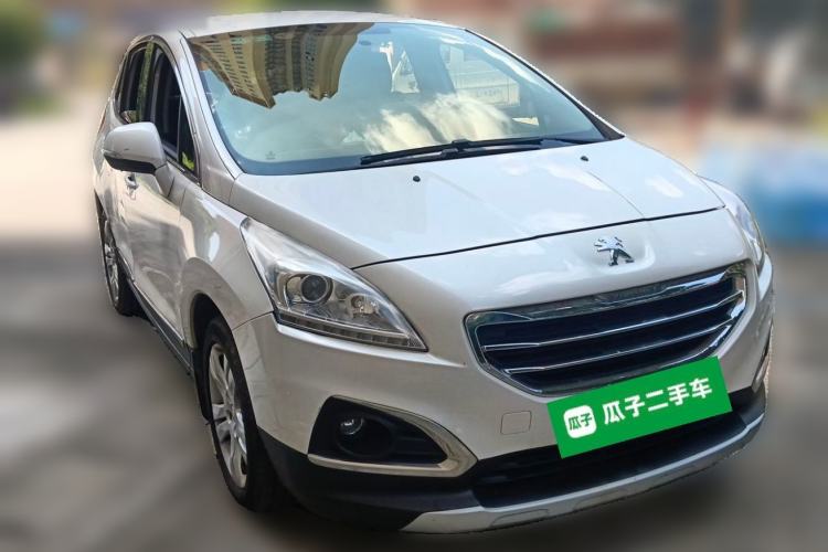 Used Peugeot 3008 2013 2.0L Automatic Classic Edition Front Right 45 Deg