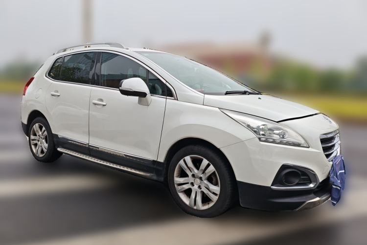 Used Peugeot 3008 2013 1.6THP Automatic Prestige Edition Front Right 45 Deg