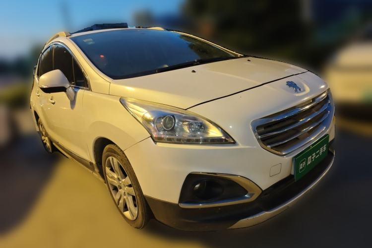 Used Peugeot 3008 2013 2.0L Automatic Trend Edition Front Right 45 Deg