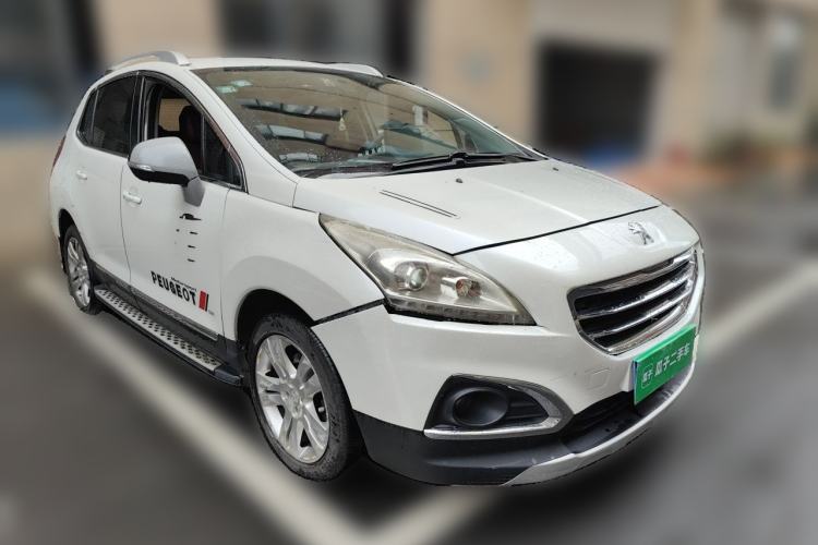 Used Peugeot 3008 2013 2.0L Automatic Classic Edition Front Right 45 Deg