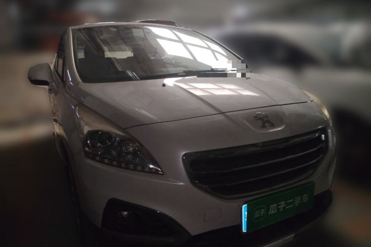 Used Peugeot 3008 2013 2.0L Manual Classic Edition Front Right 45 Deg