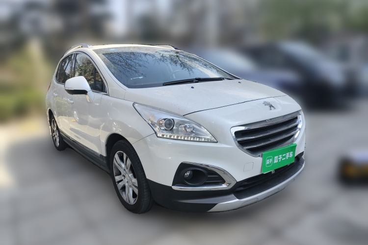 Used Peugeot 3008 2013 2.0L Automatic Trend Edition Front Right 45 Deg