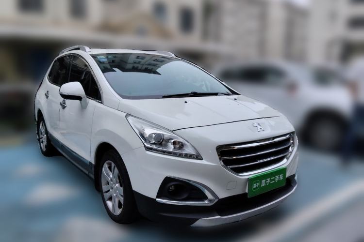 Used Peugeot 3008 2013 2.0L Automatic Trend Edition Front Right 45 Deg