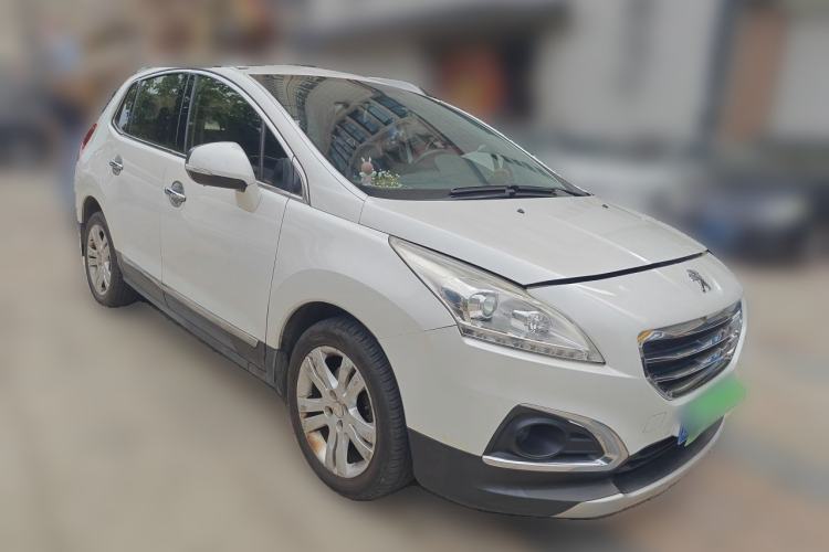 Used Peugeot 3008 2013 2.0L Automatic Trend Edition Front Right 45 Deg
