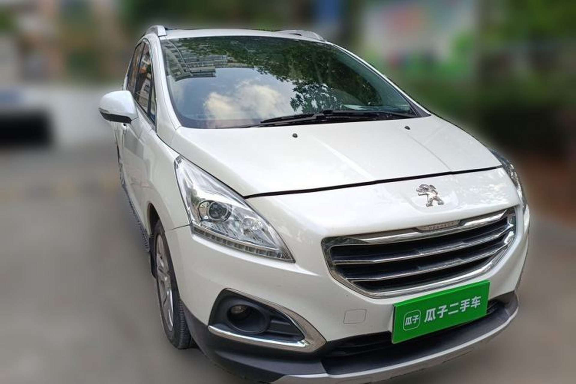 Used Peugeot 3008 2013 2.0L Automatic Trend Edition Front Right 45 Deg