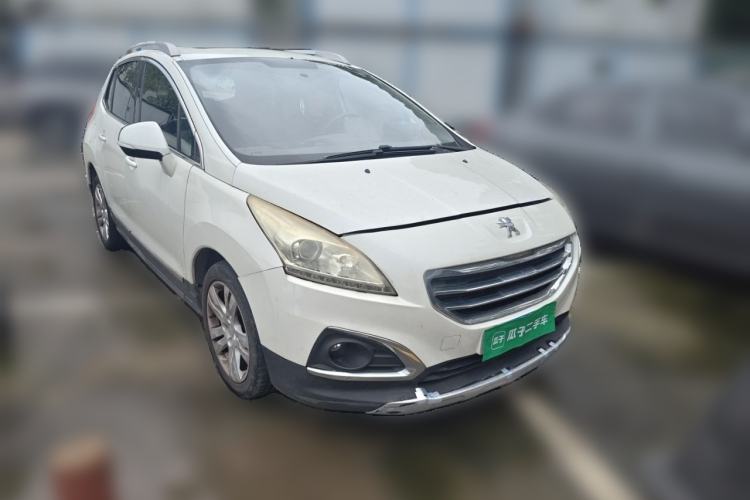 Used Peugeot 3008 2013 2.0L Automatic Trend Edition Front Right 45 Deg