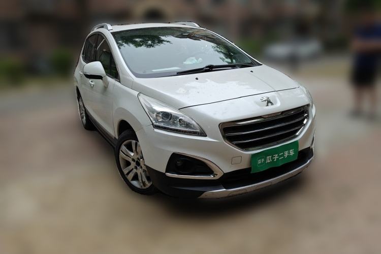 Used Peugeot 3008 2013 2.0L Automatic Trend Edition Front Right 45 Deg