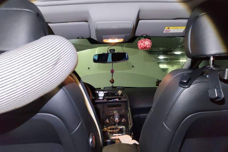 Used Peugeot 3008 2013 2.0L Automatic Trend Edition Headliner